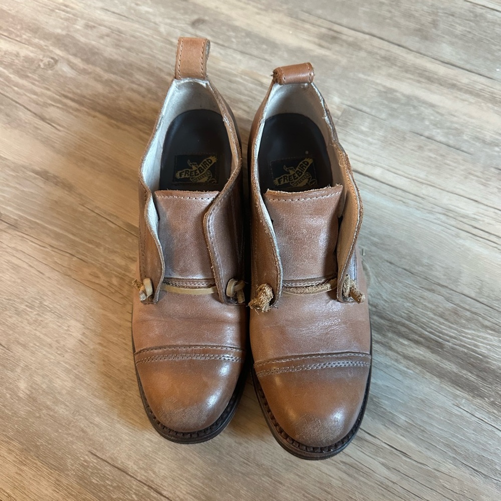 Freebird Women’s Shoes Maybel